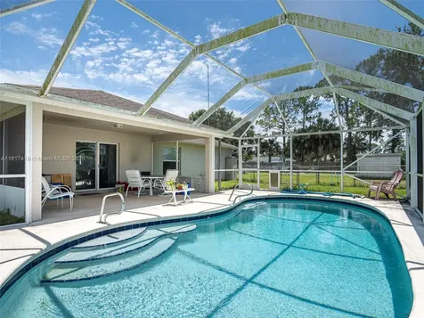 508 Arcadia Avenue NE Palm Bay FL 32907