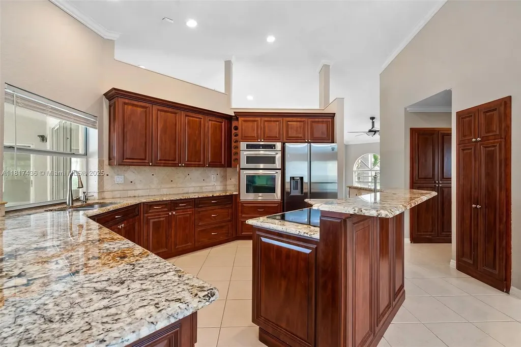 5248 NW 89th Drive Coral Springs FL 33067