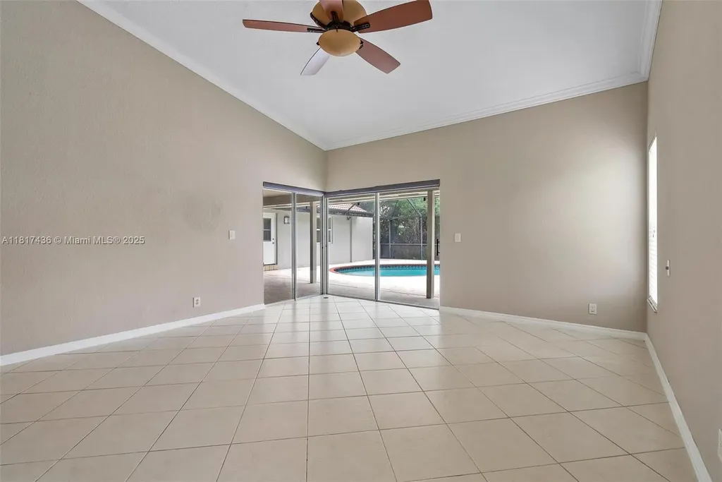 5248 NW 89th Drive Coral Springs FL 33067