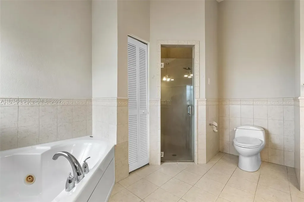 5248 NW 89th Drive Coral Springs FL 33067