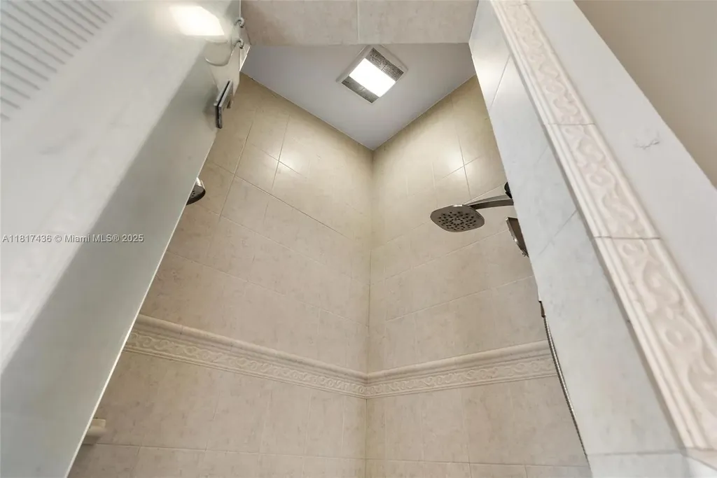 5248 NW 89th Drive Coral Springs FL 33067