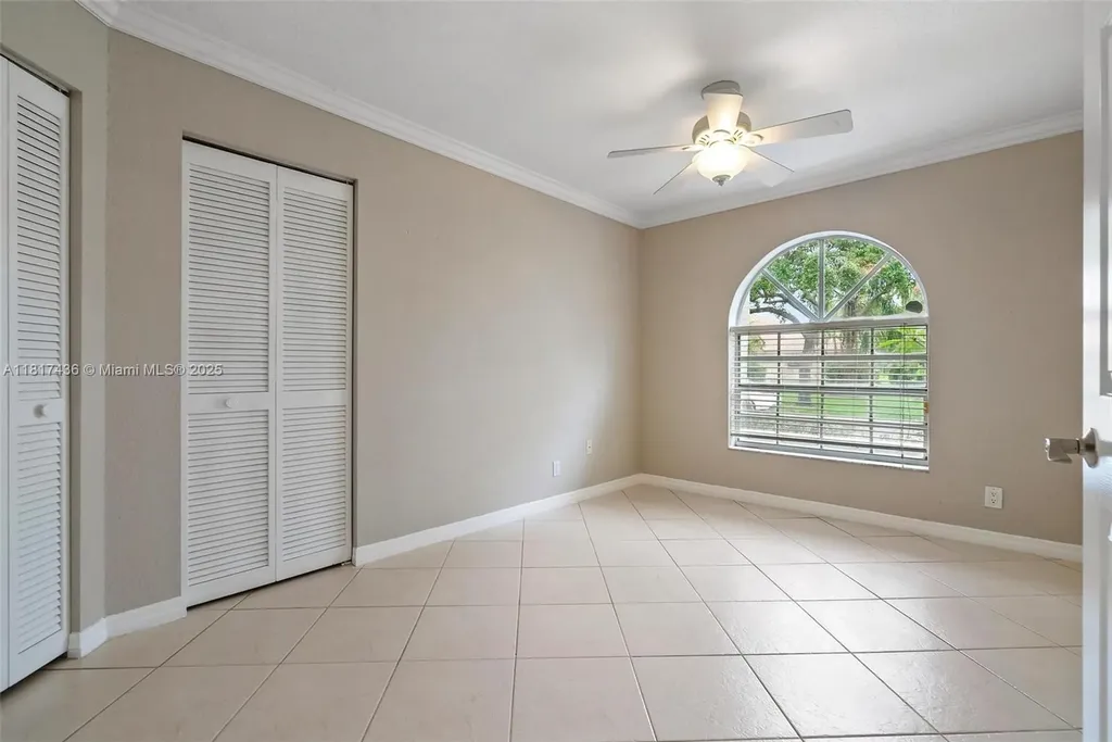 5248 NW 89th Drive Coral Springs FL 33067