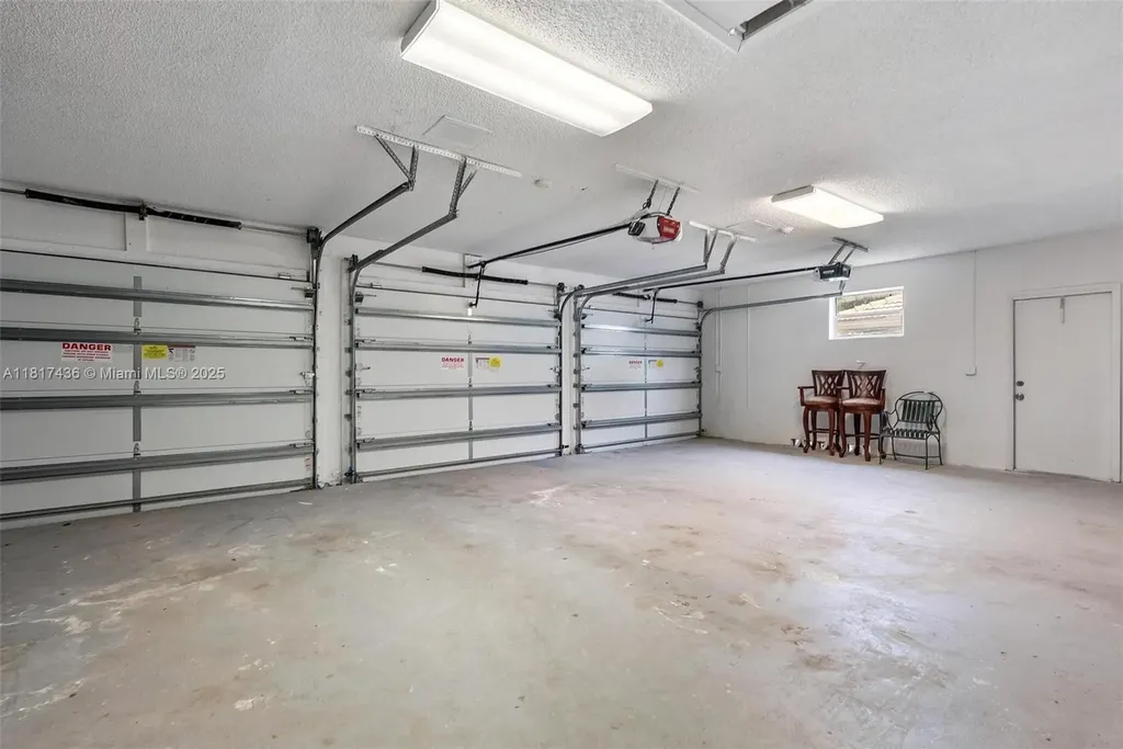 5248 NW 89th Drive Coral Springs FL 33067