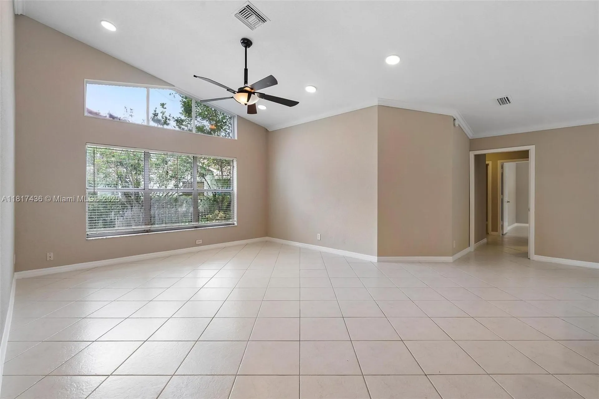 5248 NW 89th Drive Coral Springs FL 33067