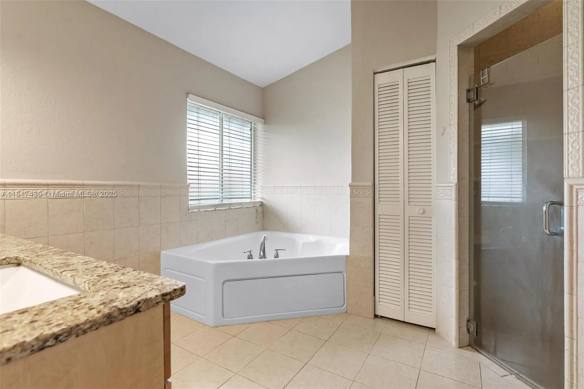 5248 NW 89th Drive Coral Springs FL 33067