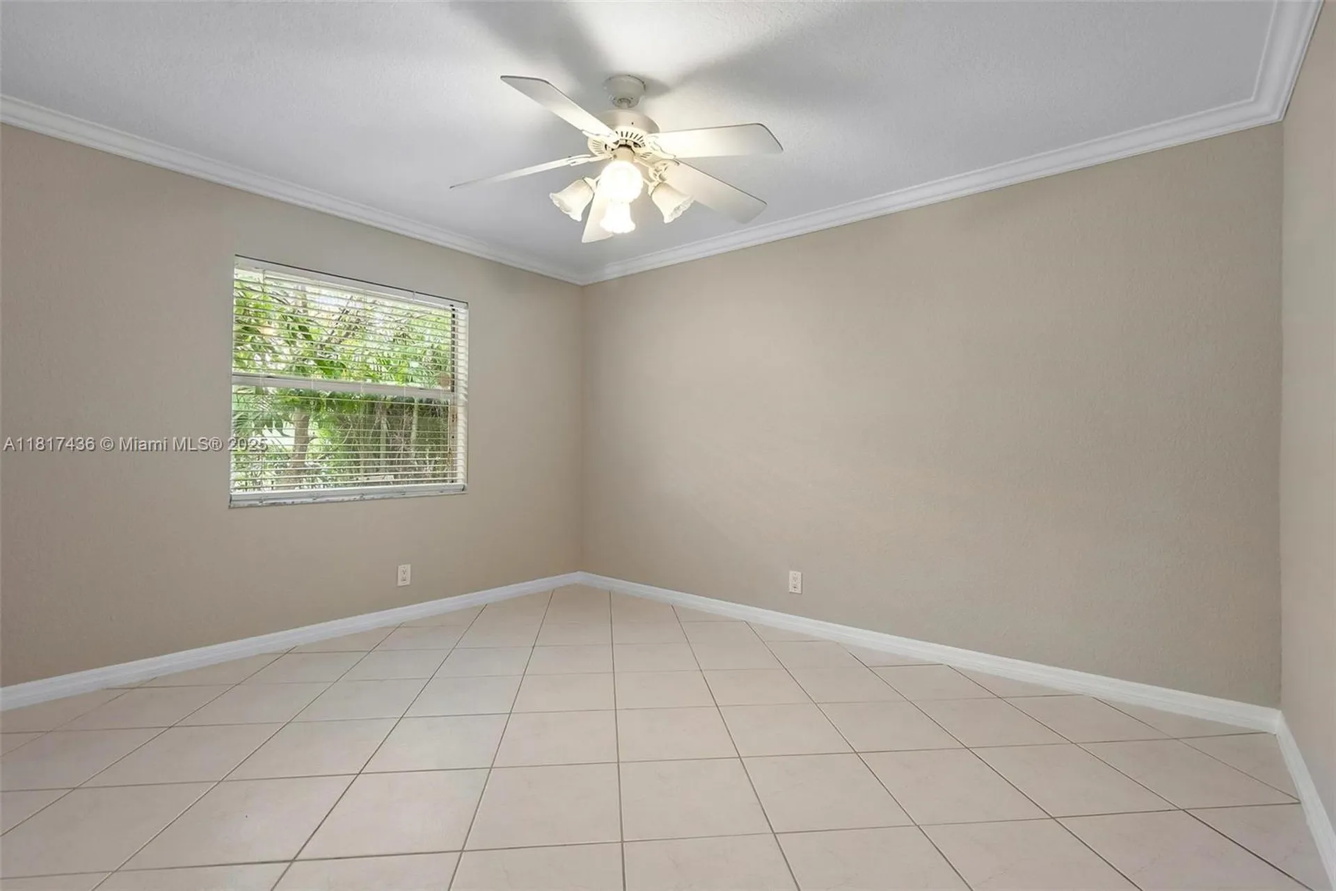 5248 NW 89th Drive Coral Springs FL 33067