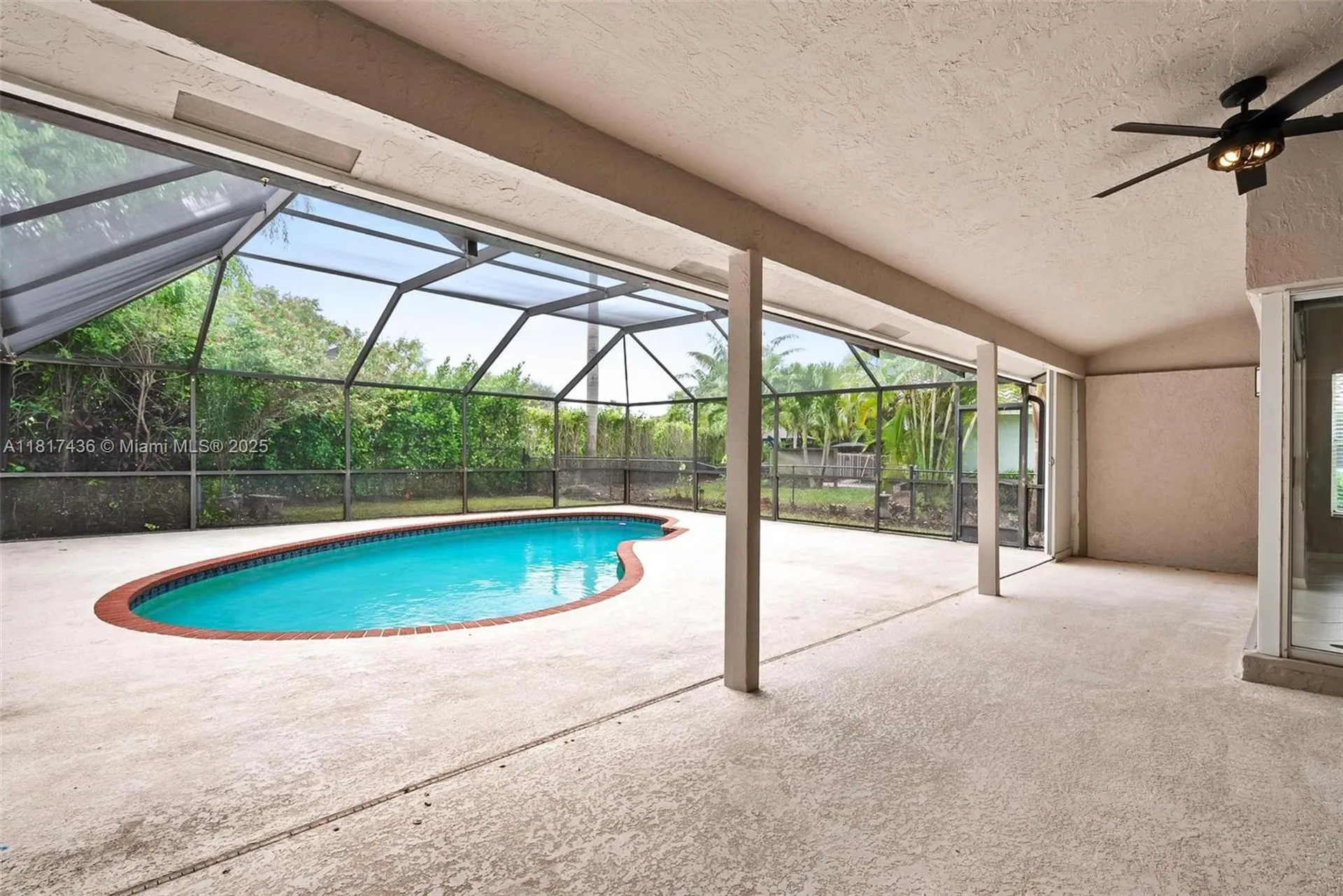 5248 NW 89th Drive Coral Springs FL 33067