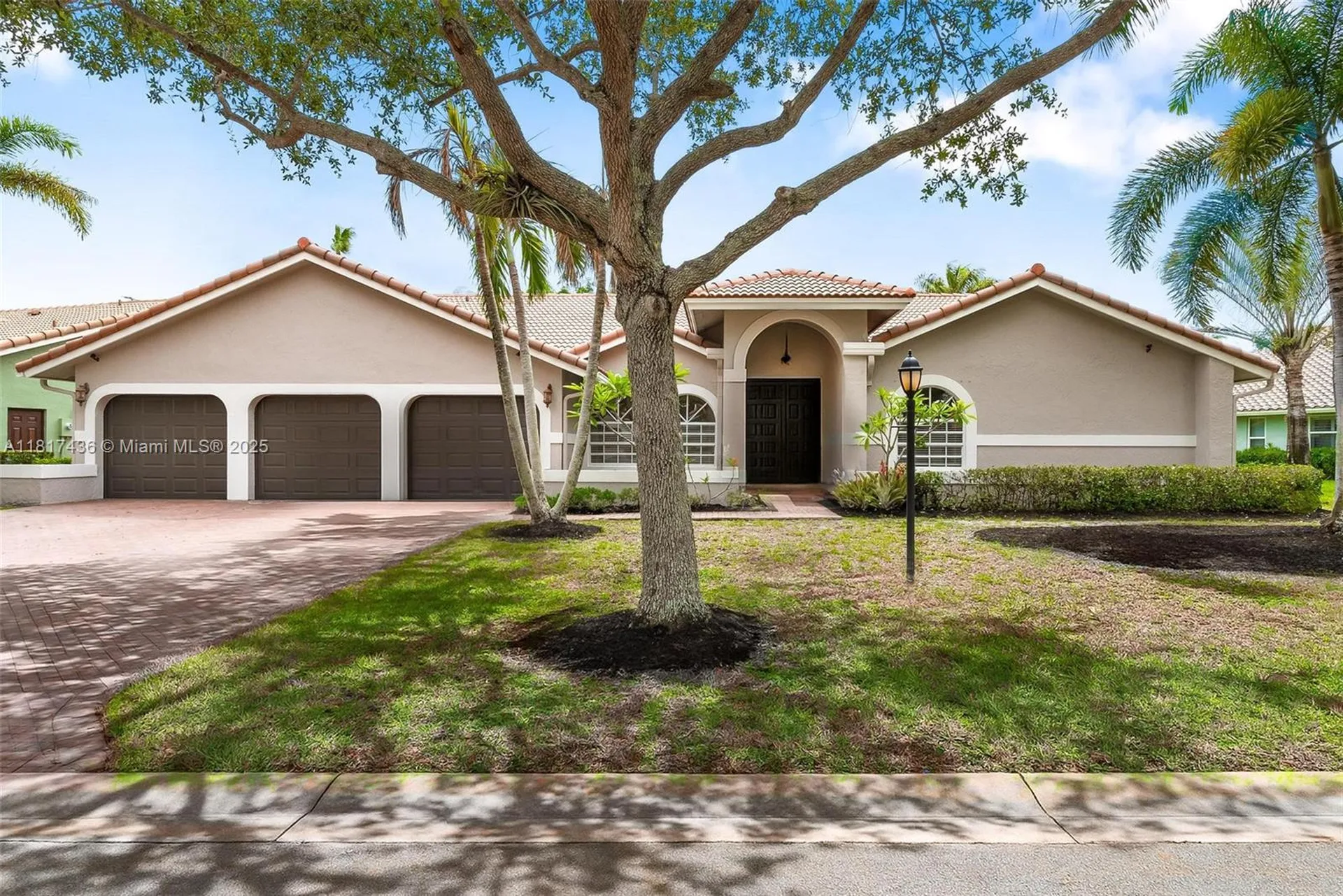 5248 NW 89th Drive Coral Springs FL 33067