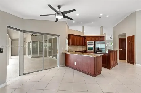 5248 NW 89th Drive Coral Springs FL 33067