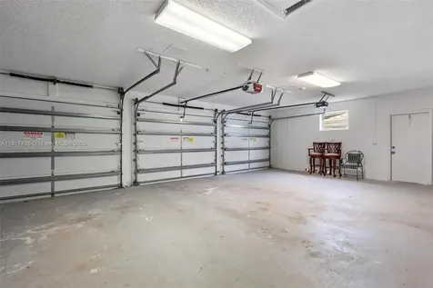 5248 NW 89th Drive Coral Springs FL 33067