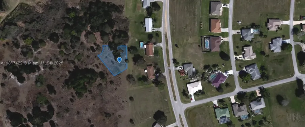 1001 Little Court Sebring FL 33876