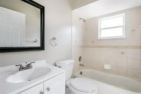 138 SW Bedford Road Port St. Lucie FL 34953
