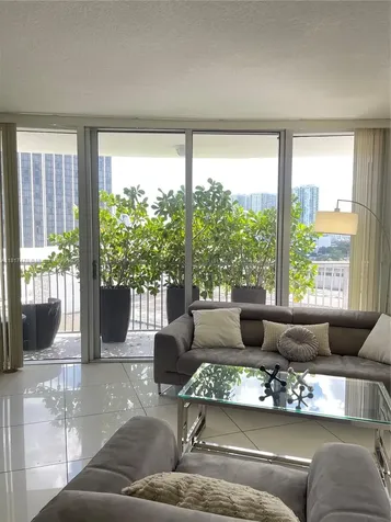 1750 N Bayshore Drive Miami FL 33132