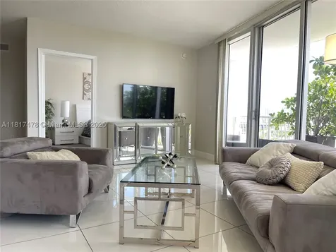 1750 N Bayshore Drive Miami FL 33132