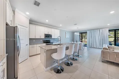 8160 NW 78th Street Tamarac FL 33321