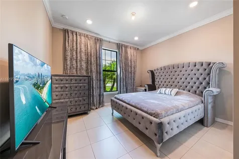 8160 NW 78th Street Tamarac FL 33321
