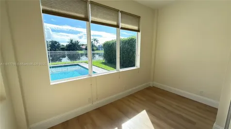 4221 Laurel Ridge Circle Weston FL 33331