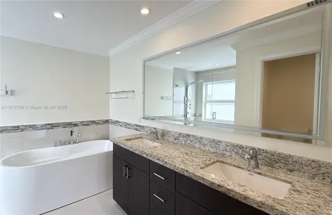 4221 Laurel Ridge Circle Weston FL 33331