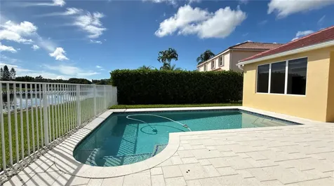 4221 Laurel Ridge Circle Weston FL 33331