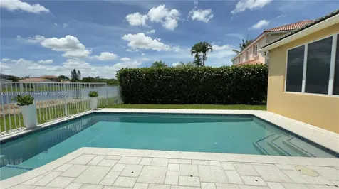 4221 Laurel Ridge Circle Weston FL 33331