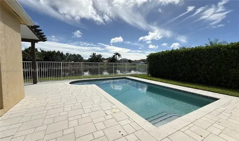 4221 Laurel Ridge Circle Weston FL 33331