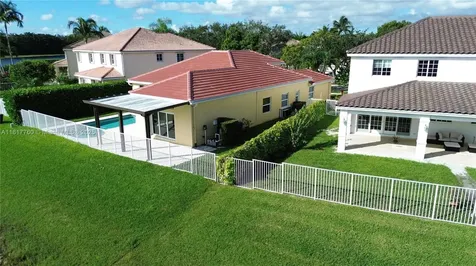 4221 Laurel Ridge Circle Weston FL 33331
