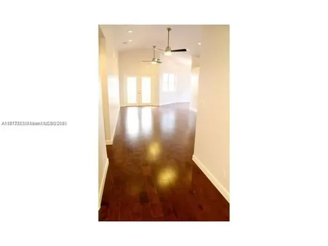 9462 NW 8th Circle Plantation FL 33324