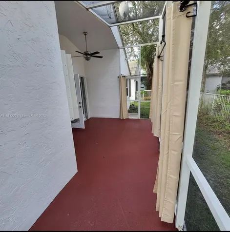 9462 NW 8th Circle Plantation FL 33324