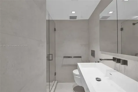 5700 Collins Avenue Miami Beach FL 33140