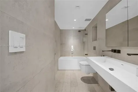 5700 Collins Avenue Miami Beach FL 33140