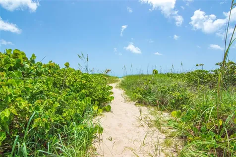 3000 N Highway A1a Hutchinson Island FL 34949
