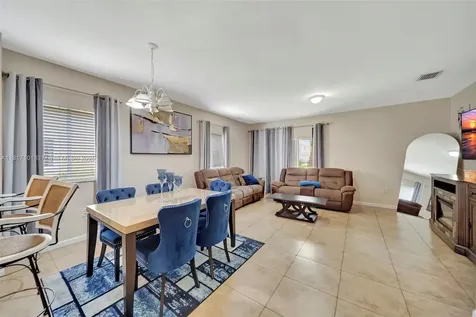 530 Saint Michelle Way Margate FL 33068