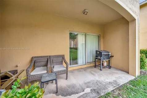530 Saint Michelle Way Margate FL 33068