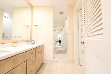 151 Crandon Boulevard Key Biscayne FL 33149