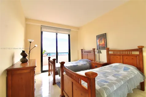 151 Crandon Boulevard Key Biscayne FL 33149