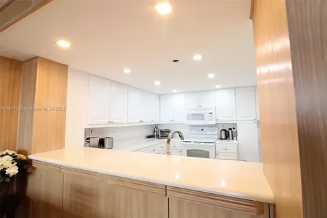 151 Crandon Boulevard Key Biscayne FL 33149