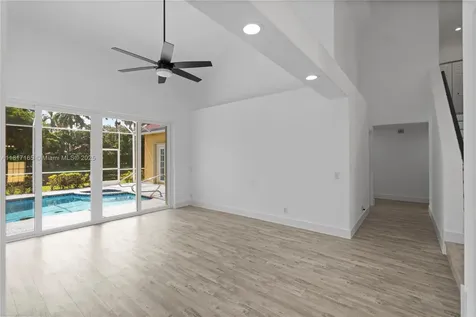 477 Spinnaker Weston FL 33326