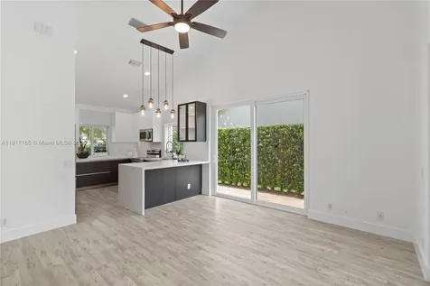477 Spinnaker Weston FL 33326