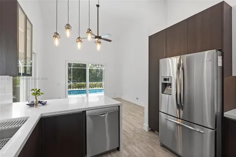 477 Spinnaker Weston FL 33326