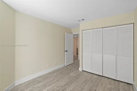 477 Spinnaker Weston FL 33326