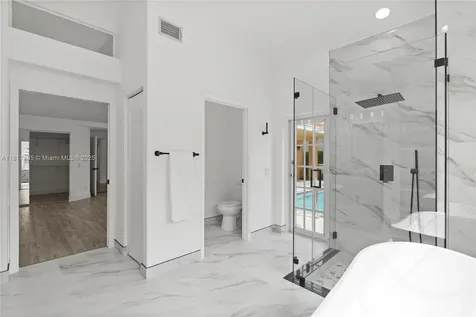 477 Spinnaker Weston FL 33326
