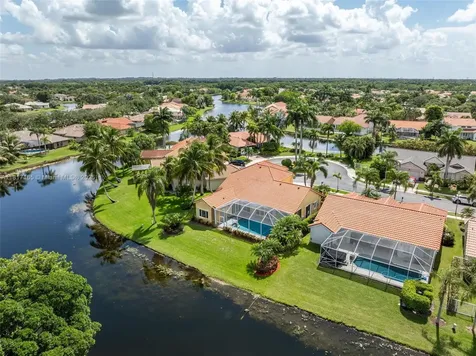477 Spinnaker Weston FL 33326