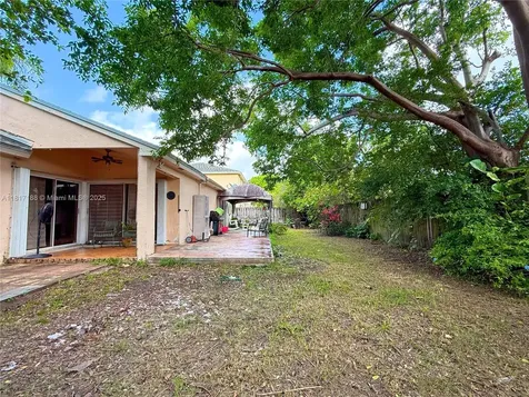 9835 SW 117th Court Miami FL 33186