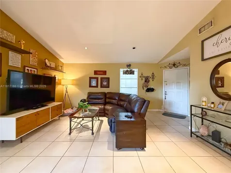 9835 SW 117th Court Miami FL 33186