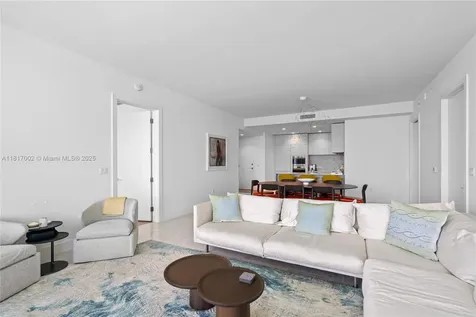 5775 Collins Avenue Miami Beach FL 33140