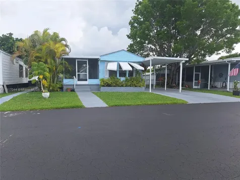 35303 SW 180th Avenue Lot 347 Homestead FL 33034