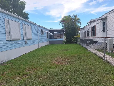 35303 SW 180th Avenue Lot 347 Homestead FL 33034