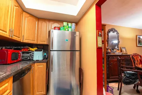 7530 SW 82nd Street Miami FL 33143