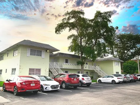 7530 SW 82nd Street Miami FL 33143