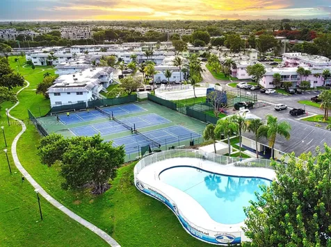 7530 SW 82nd Street Miami FL 33143